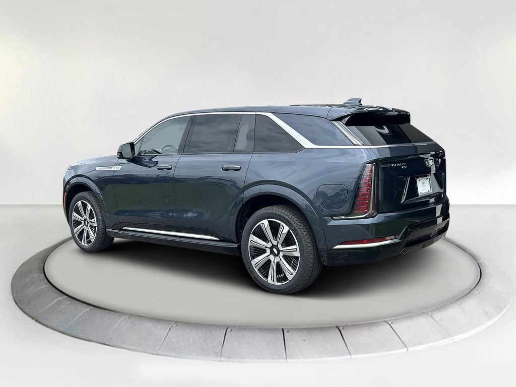 2026 Cadillac Escalade IQ Luxury photo 3
