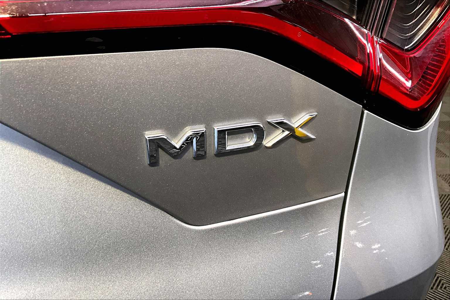 2023 Acura MDX SH-AWD A-Spec photo 9