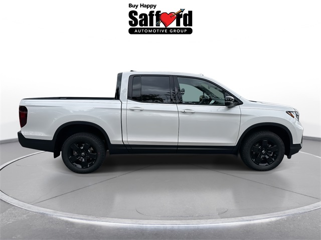 2026 Honda Ridgeline Black Edition photo 4