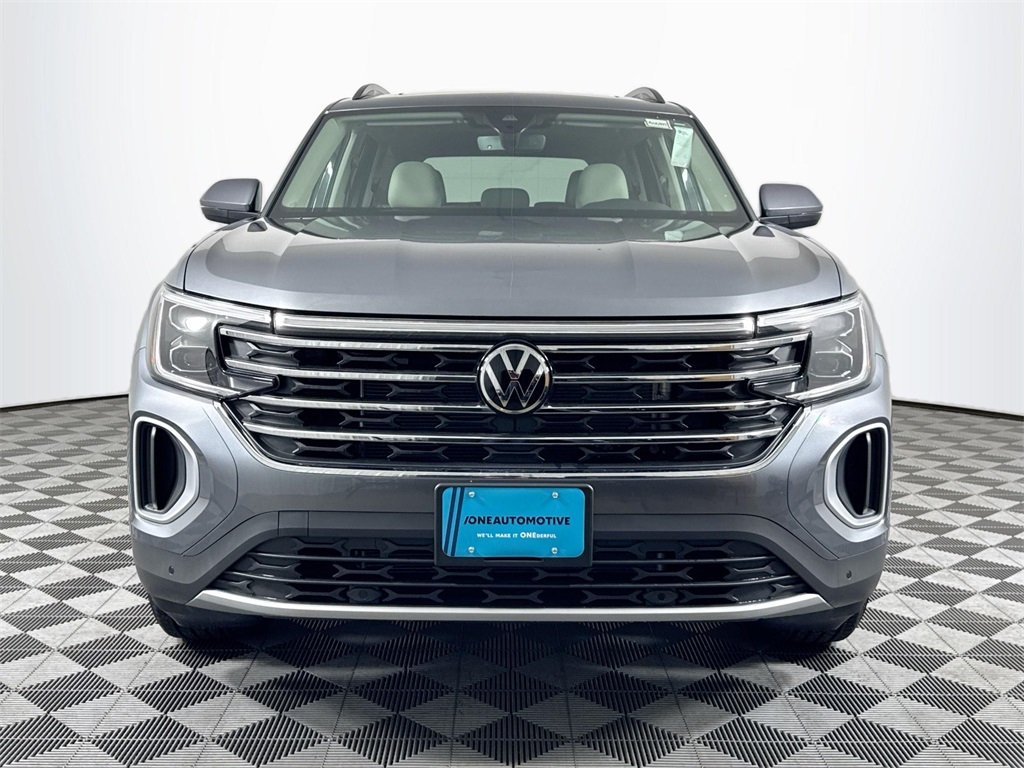 2025 Volkswagen Atlas SE Technology photo 3