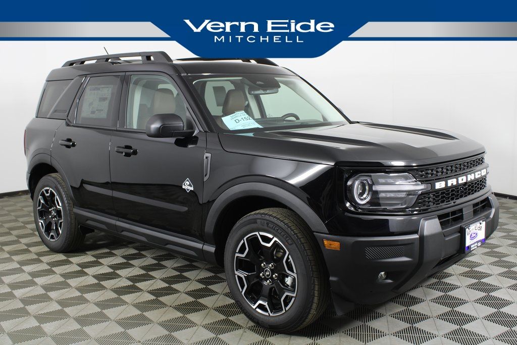 2025 Ford Bronco Sport Outer Banks's photo