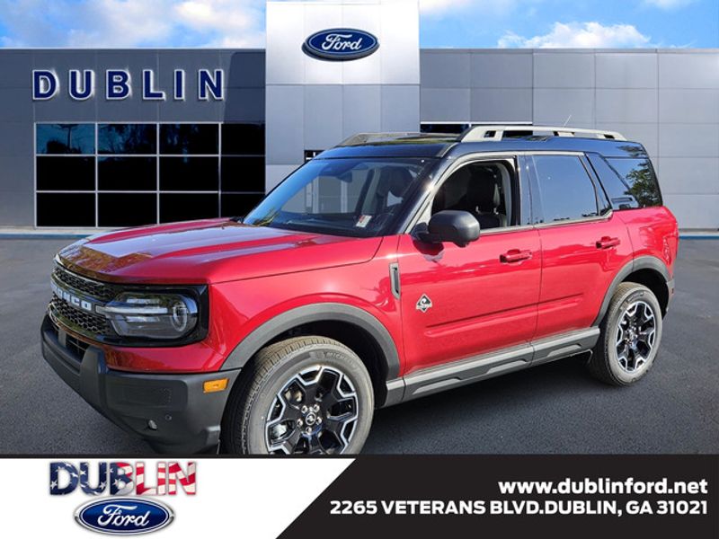 2025 Ford Bronco Sport Outer Banks's photo