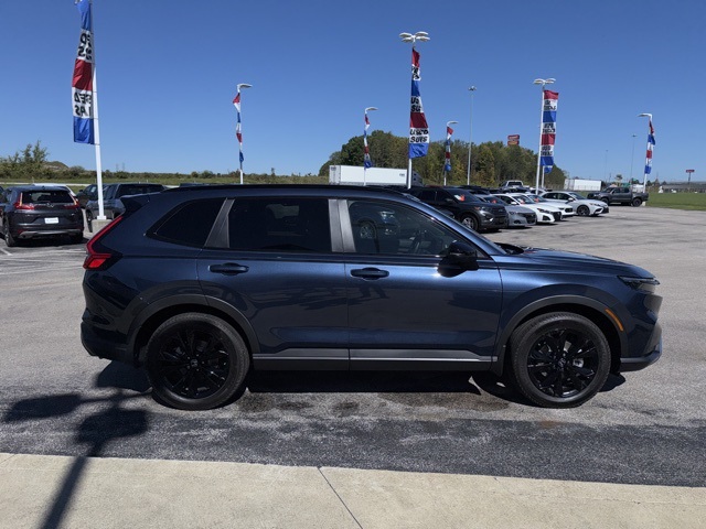 2026 Honda CR-V Hybrid Sport Touring photo 3