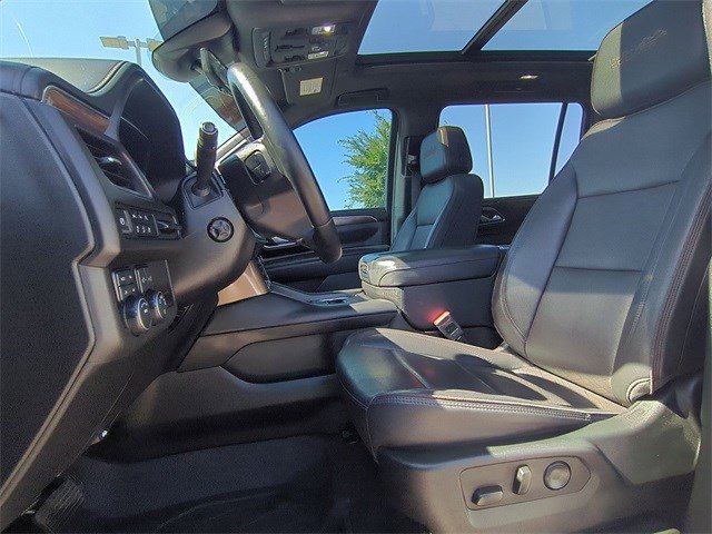 2023 Chevrolet Suburban High Country photo 22