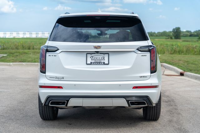 2023 Cadillac XT6 Sport photo 5