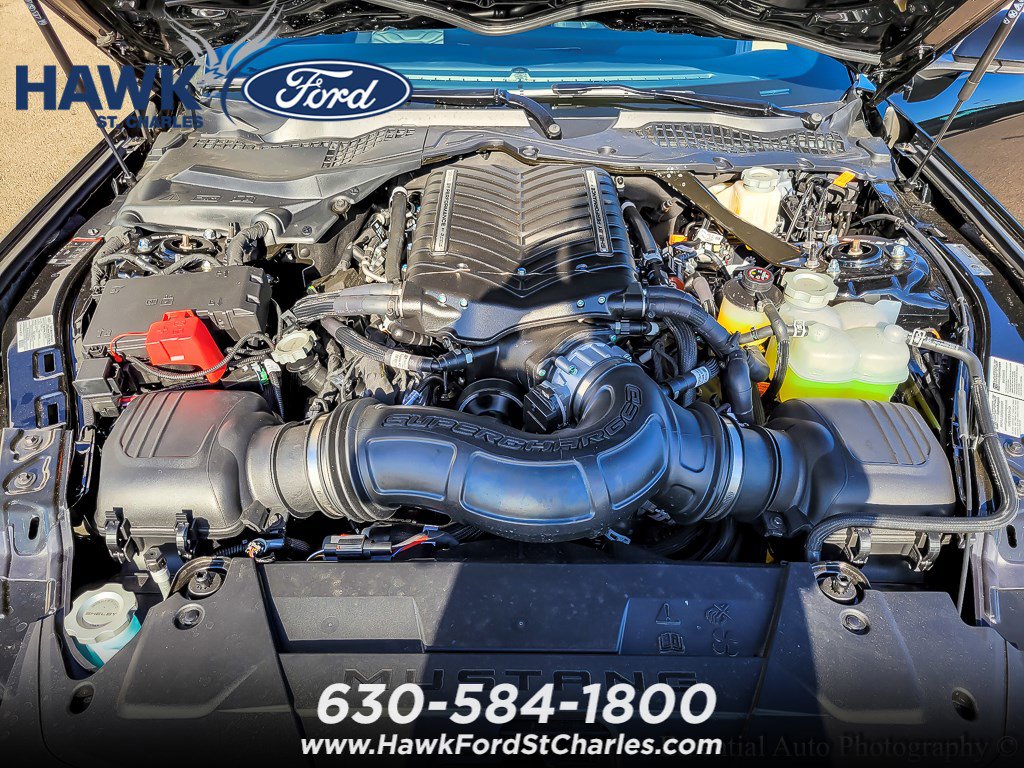 2025 FORD MUSTANG - Image 17