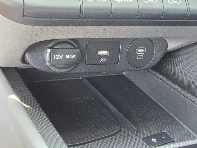2025 Hyundai Elantra Hybrid SEL Sport photo 18