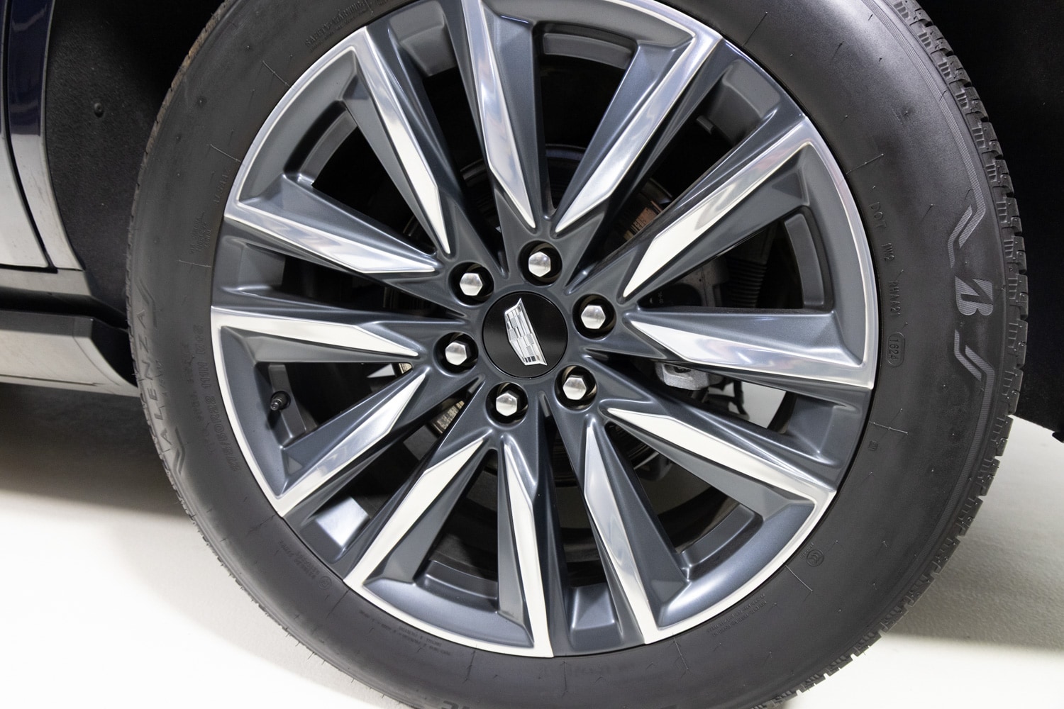 2024 Cadillac Escalade Sport photo 15