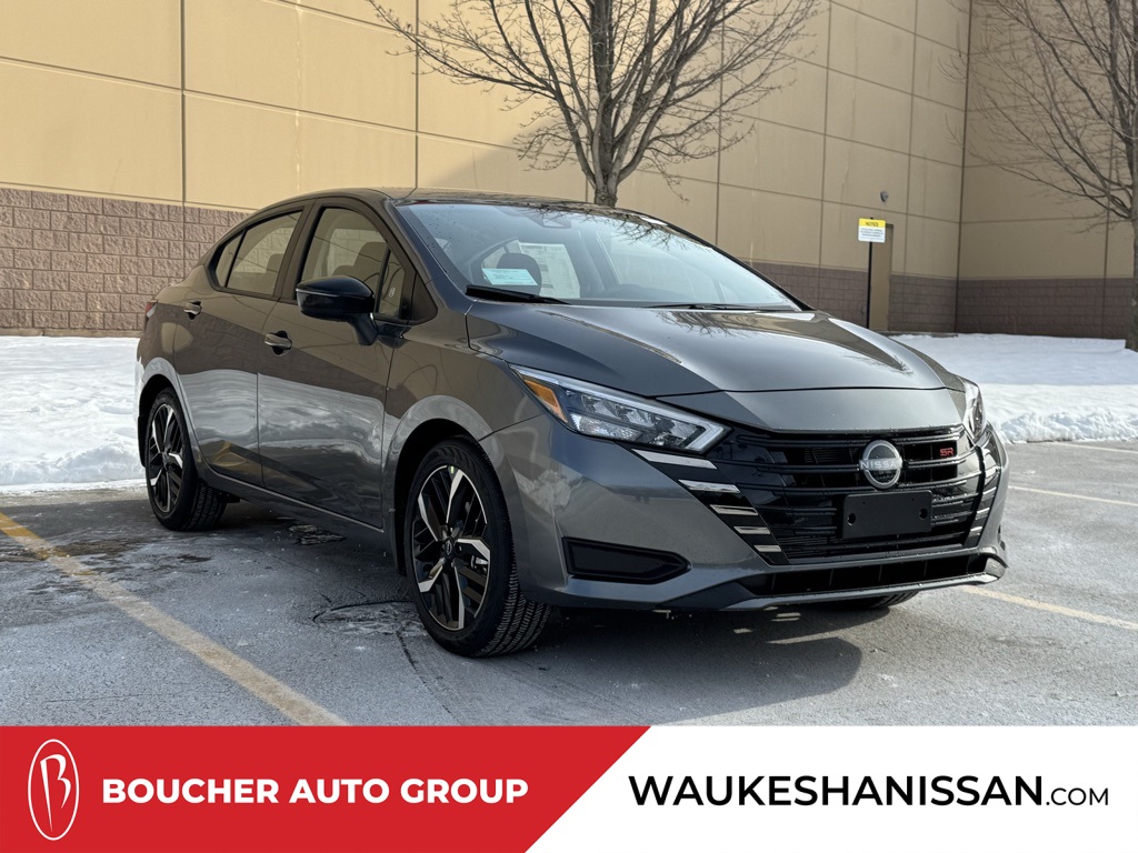 2025 Nissan Versa SR's photo