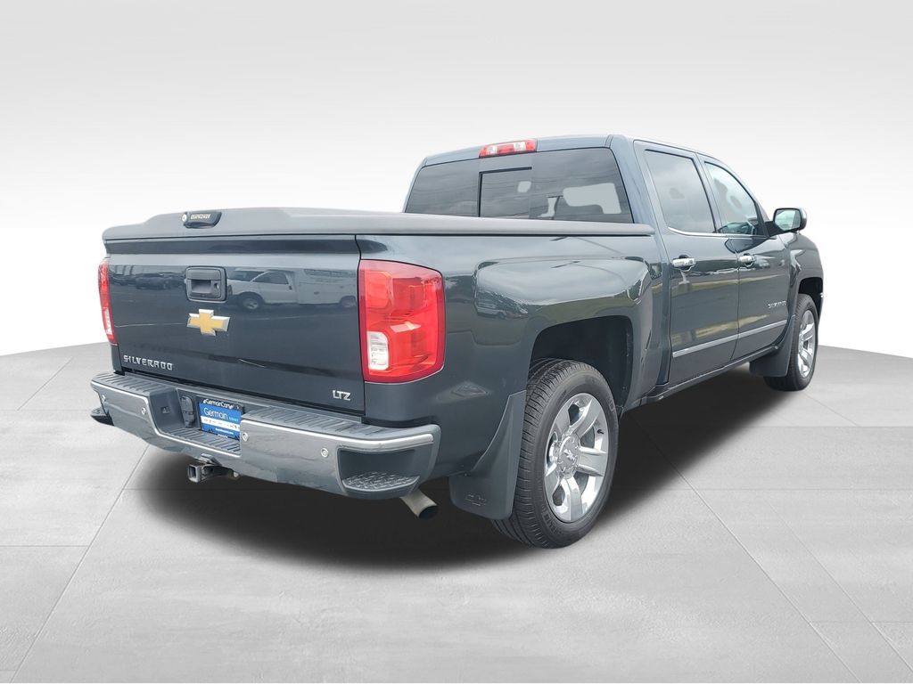 2018 Chevrolet Silverado 1500 LTZ photo 3