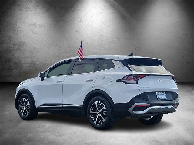 2023 Kia Sportage EX photo 3