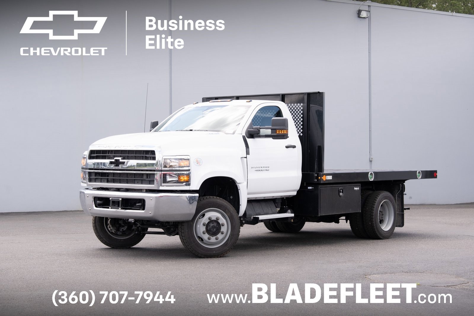 2024 Chevrolet Silverado 4500 Medium Duty Chassis Cab Work Truck's photo
