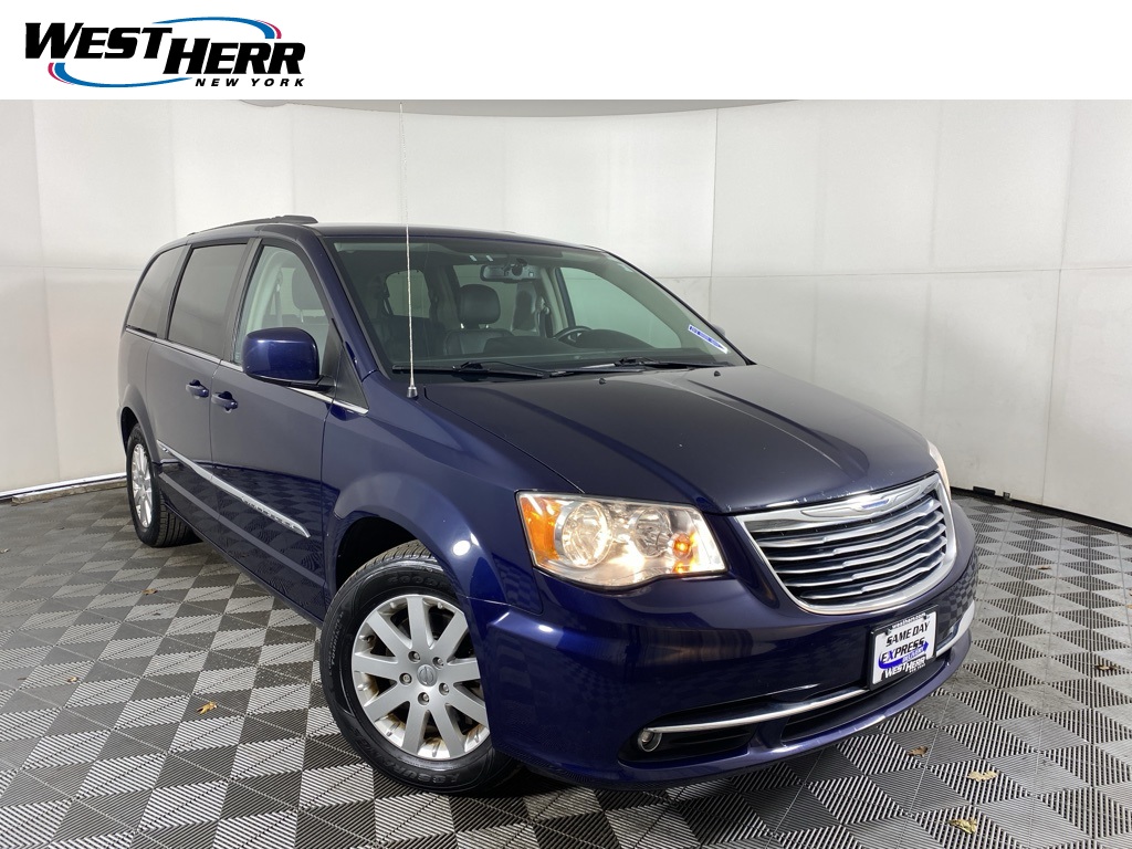 2015 Chrysler Town & Country Touring