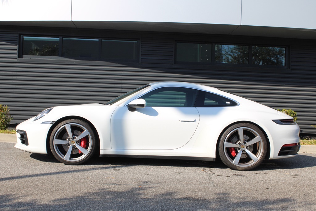 2020 Porsche 911 4S photo 2
