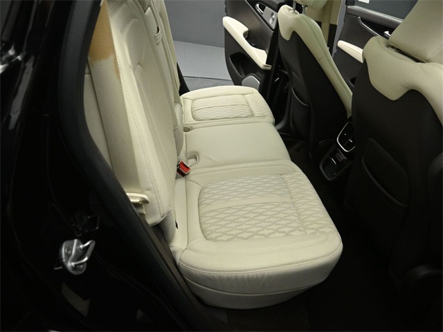 2022 LINCOLN NAUTILUS - Image 25