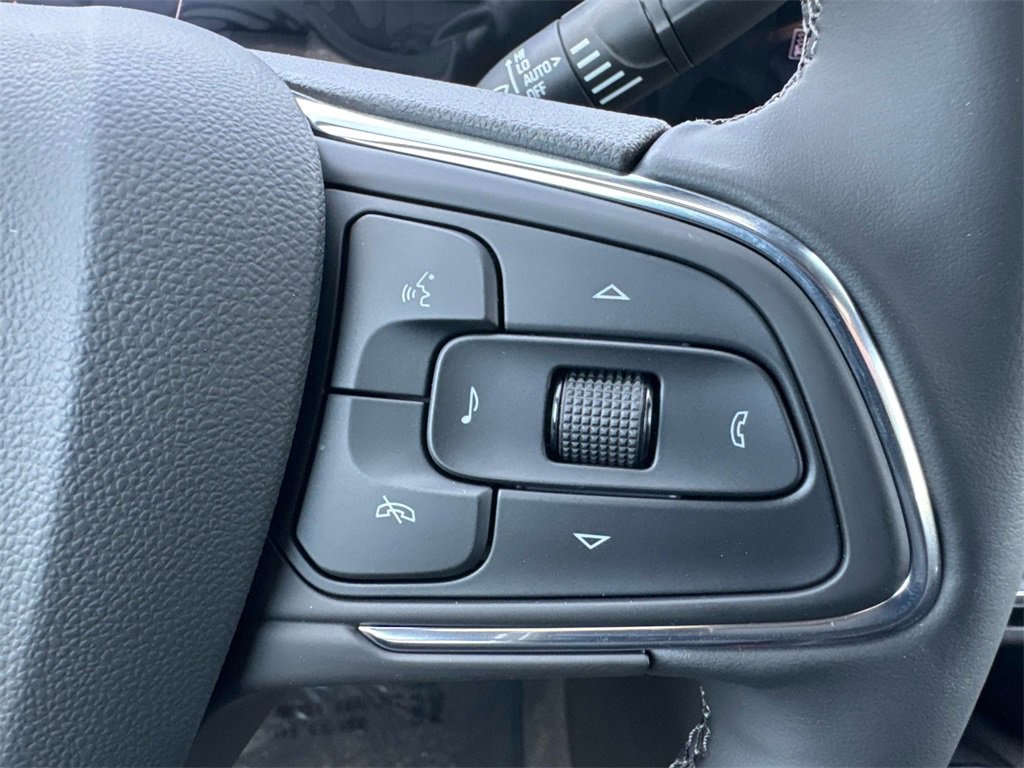 2026 Buick Envista ST photo 25
