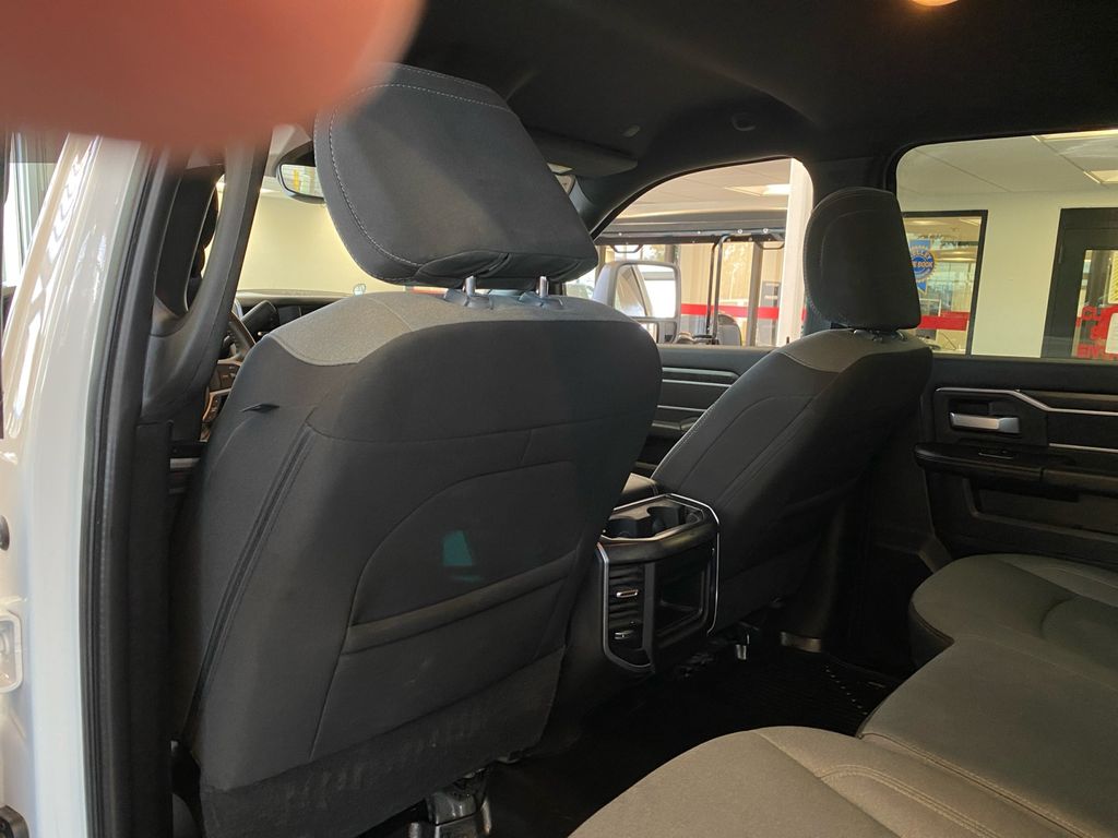2024 Ram 2500 Big Horn photo 18