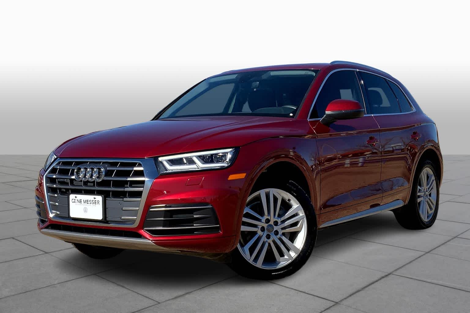 2018 Audi Q5 S Line Premium Plus's photo