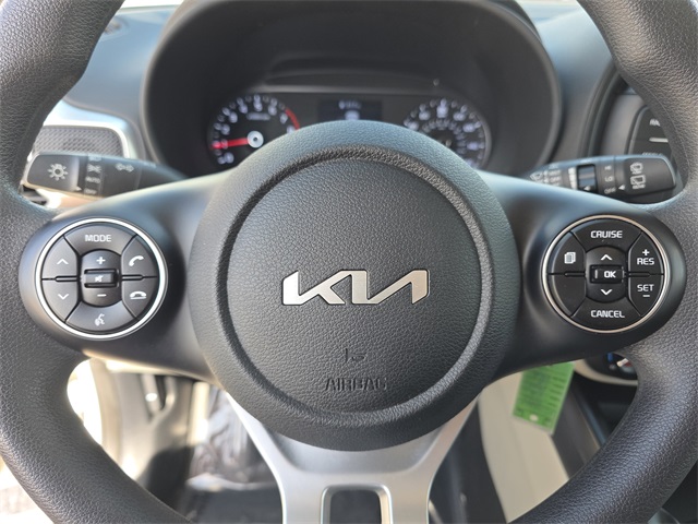 2022 Kia Soul LX photo 25
