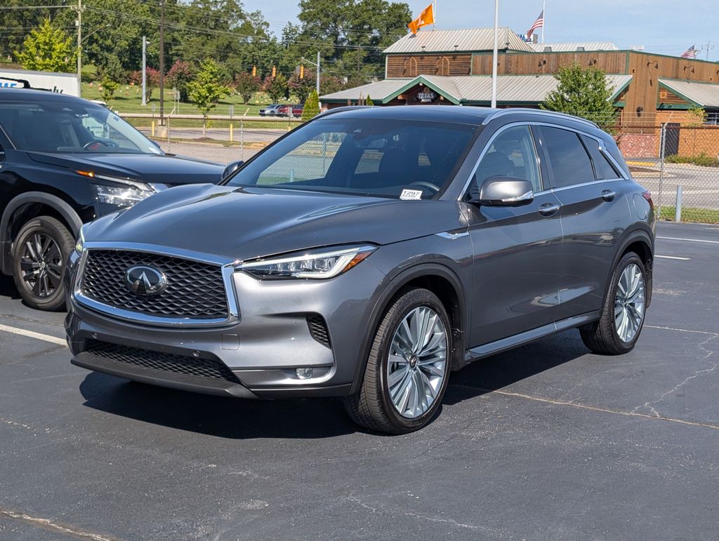 2024 Infiniti QX50 Autograph photo 2
