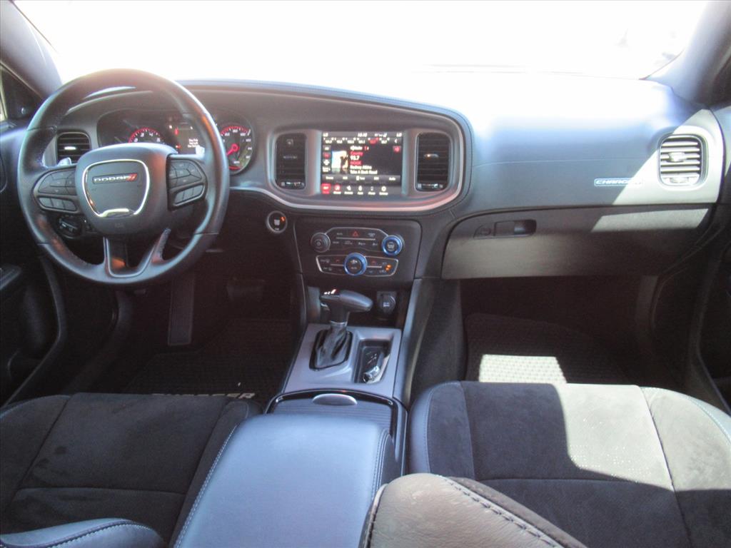 2022 Dodge Charger R/T photo 11