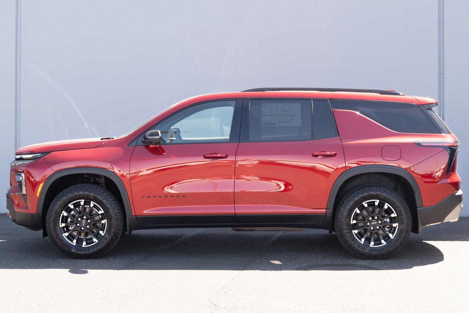 2025 Chevrolet Traverse Z71 photo 24