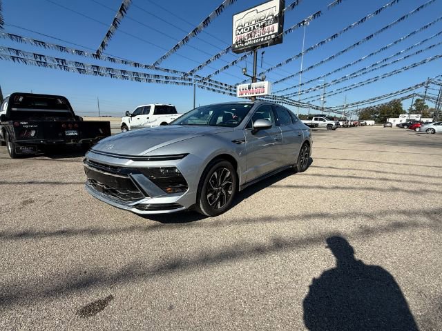 2025 Hyundai Sonata SEL's photo