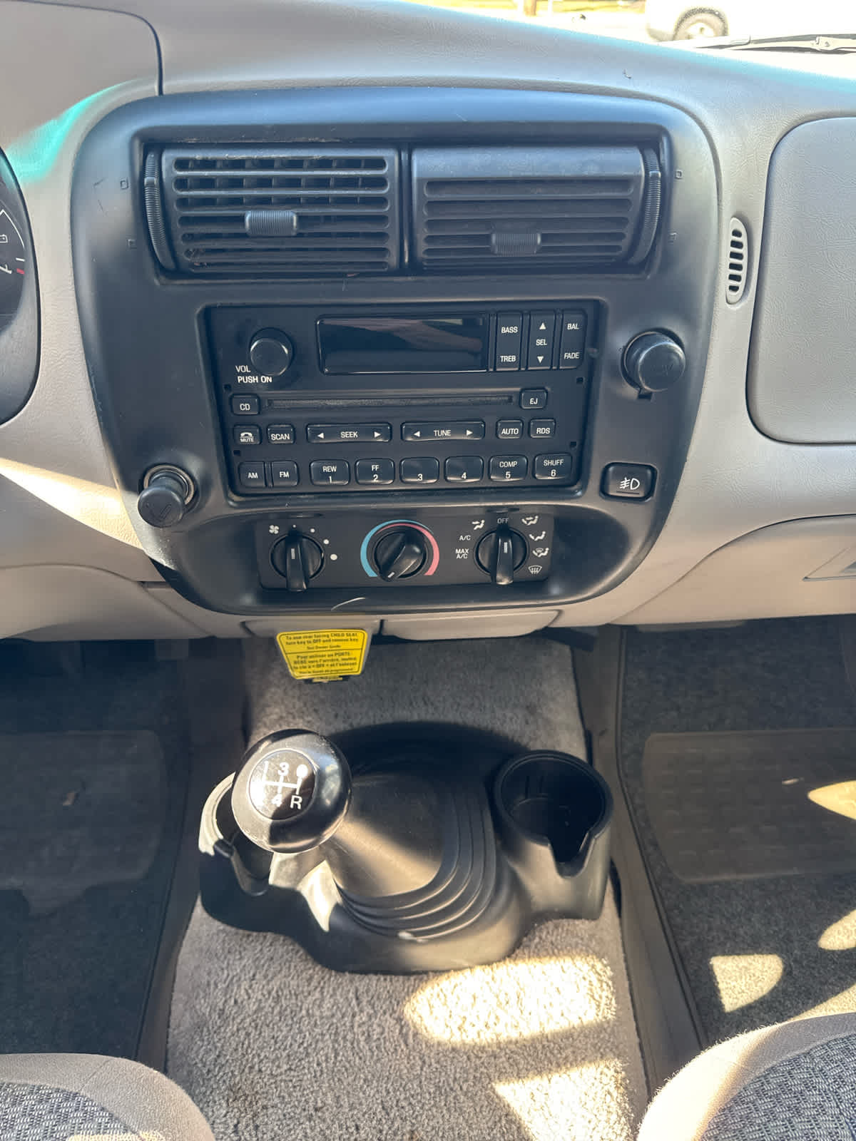 1998 Ford Ranger XLT photo 9