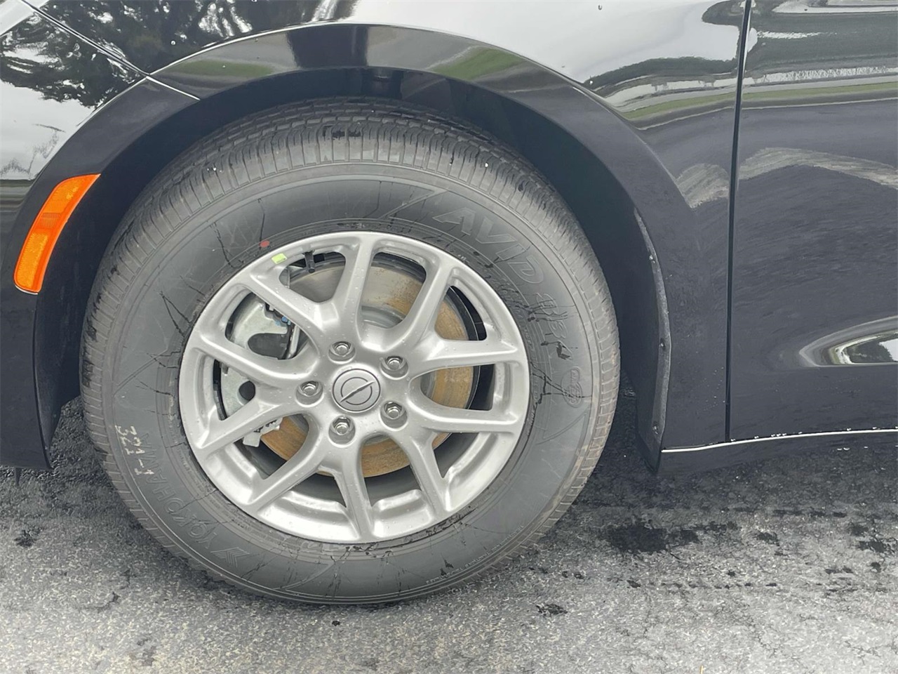 2026 Chrysler Pacifica photo 35