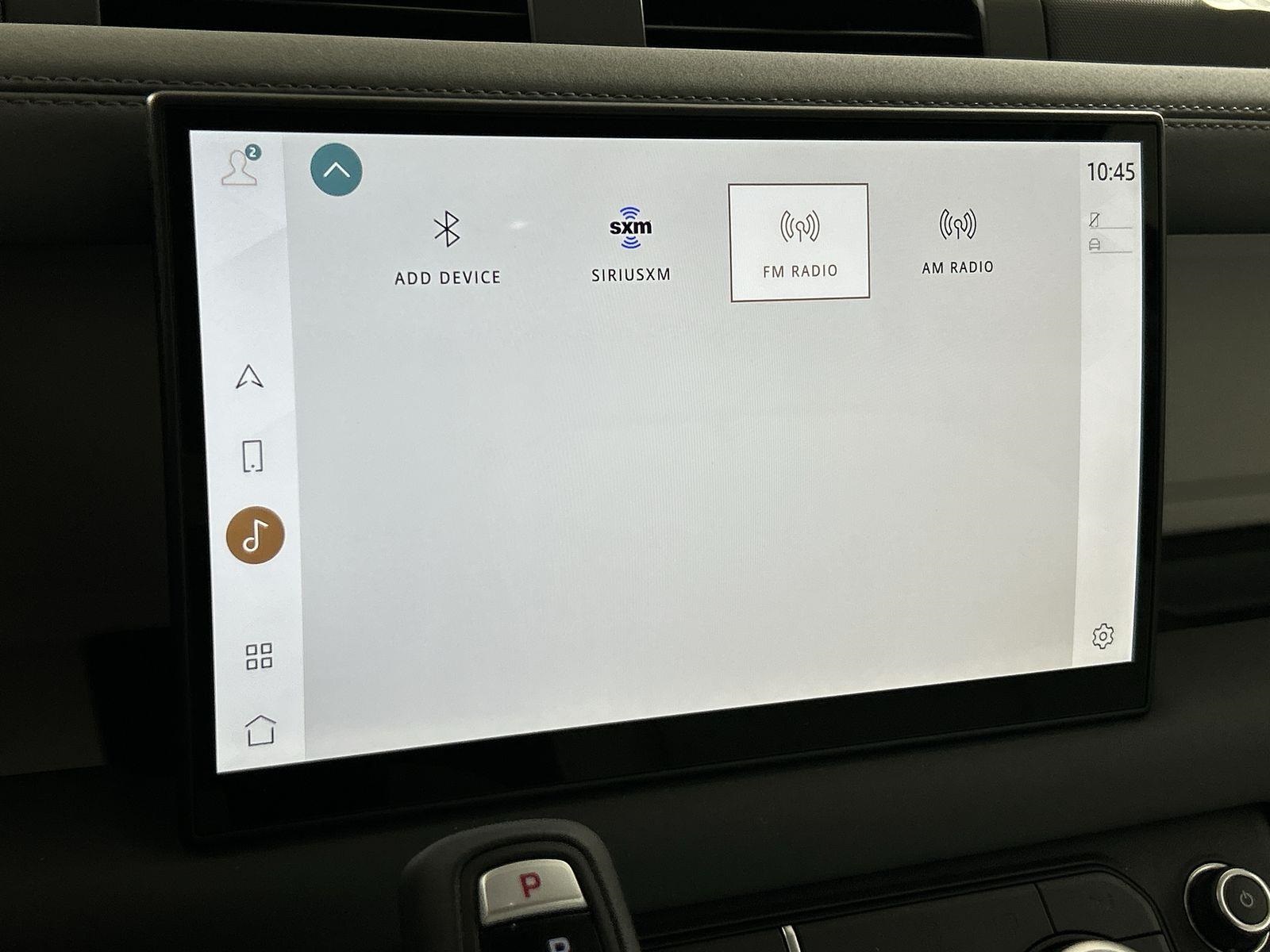 2025 Land Rover Defender 110 S photo 18
