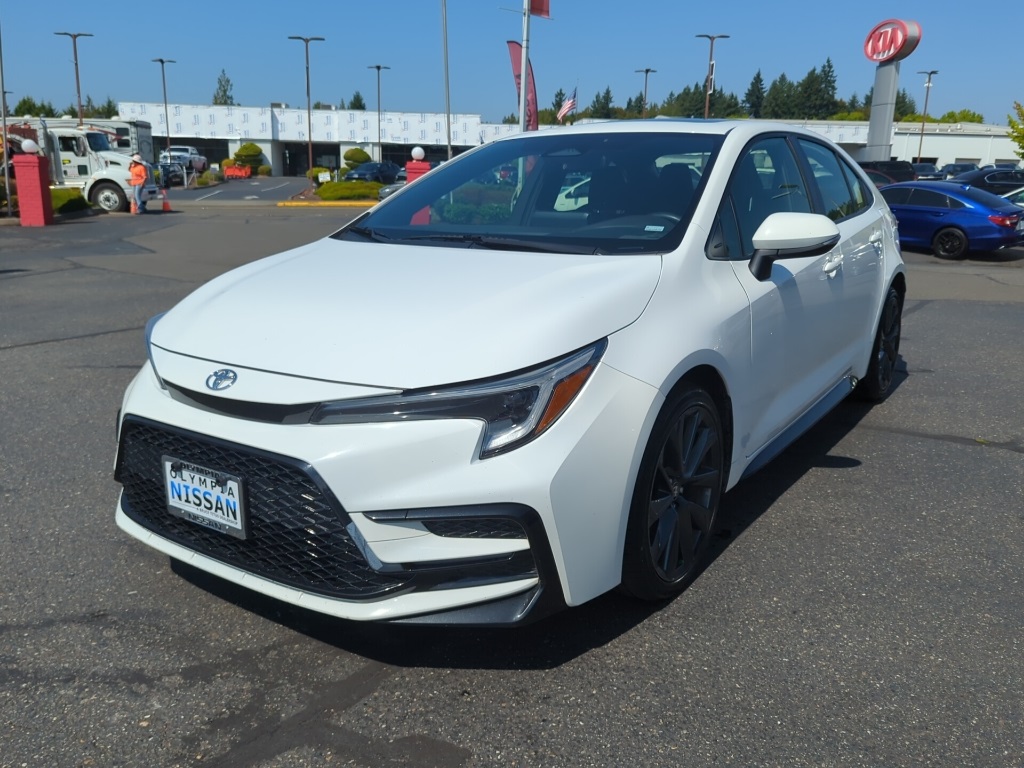 2024 Toyota Corolla SE Premium photo 4