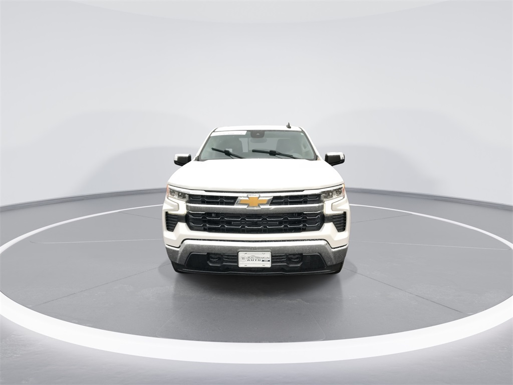 2022 Chevrolet Silverado 1500 LT photo 3
