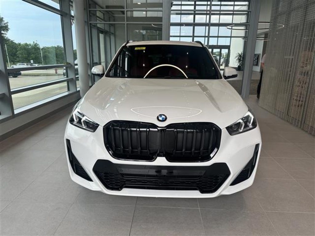 2025 Bmw X1 XDrive28i photo 2