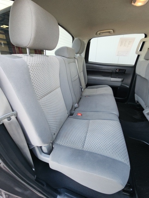 2013 Toyota Tundra Grade CrewMax photo 19