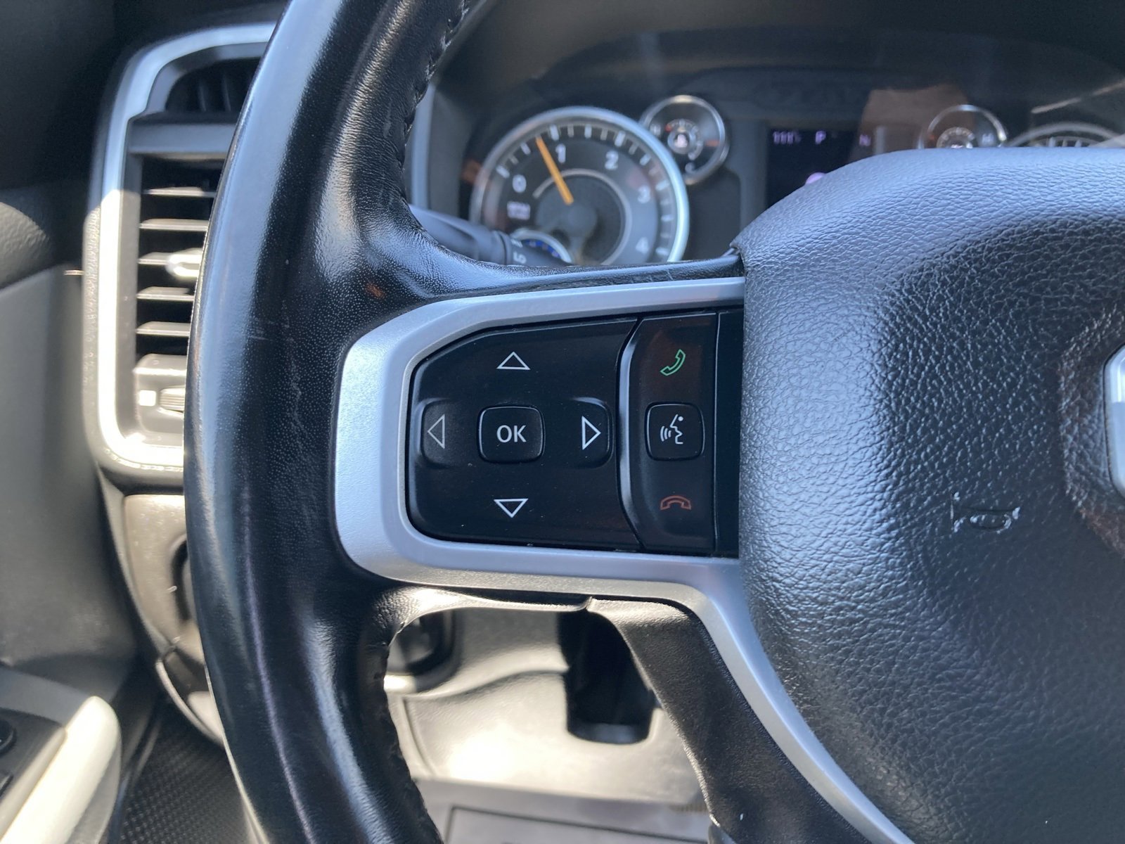 2021 Ram 1500 photo 17