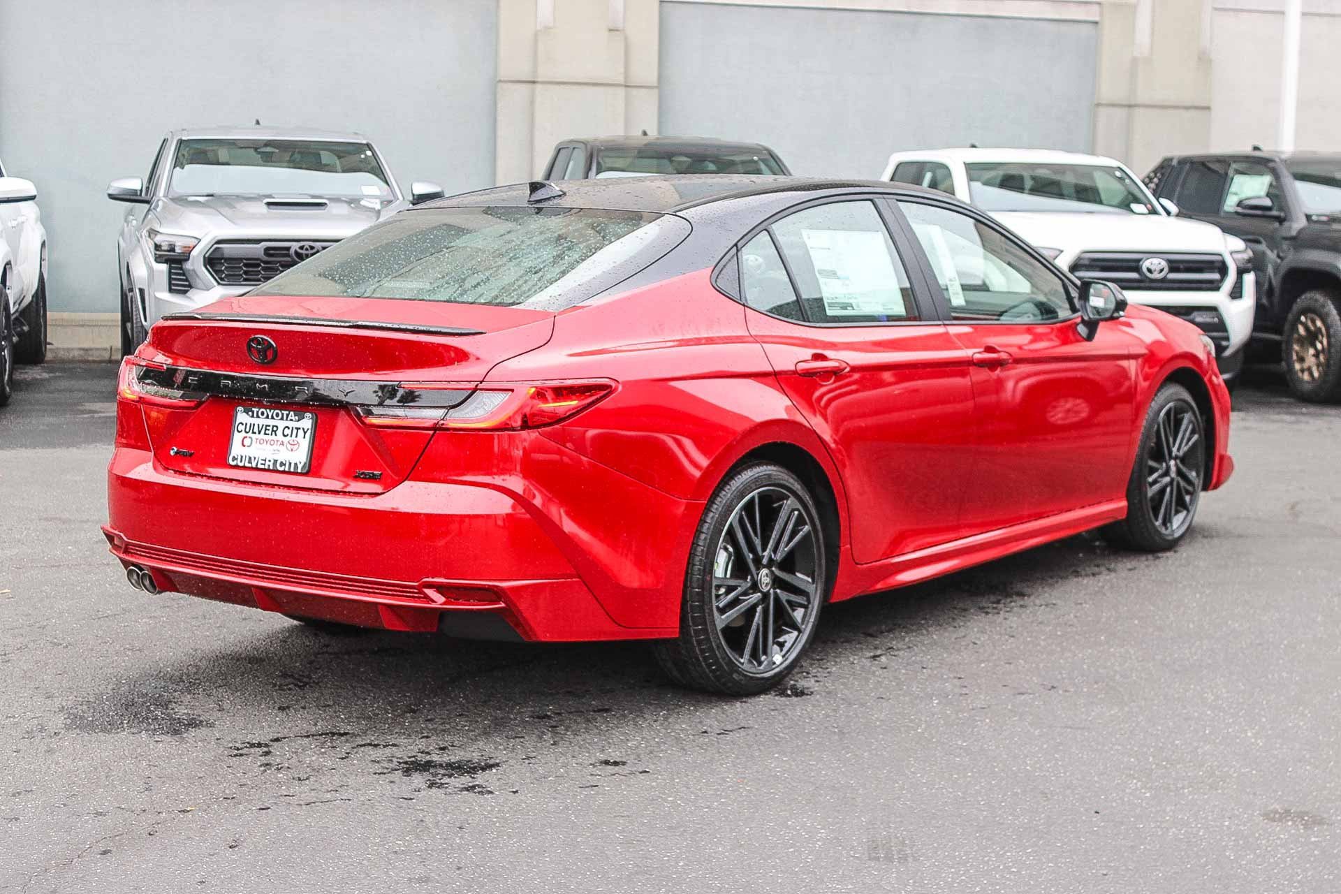 2025 Toyota Camry XSE photo 7