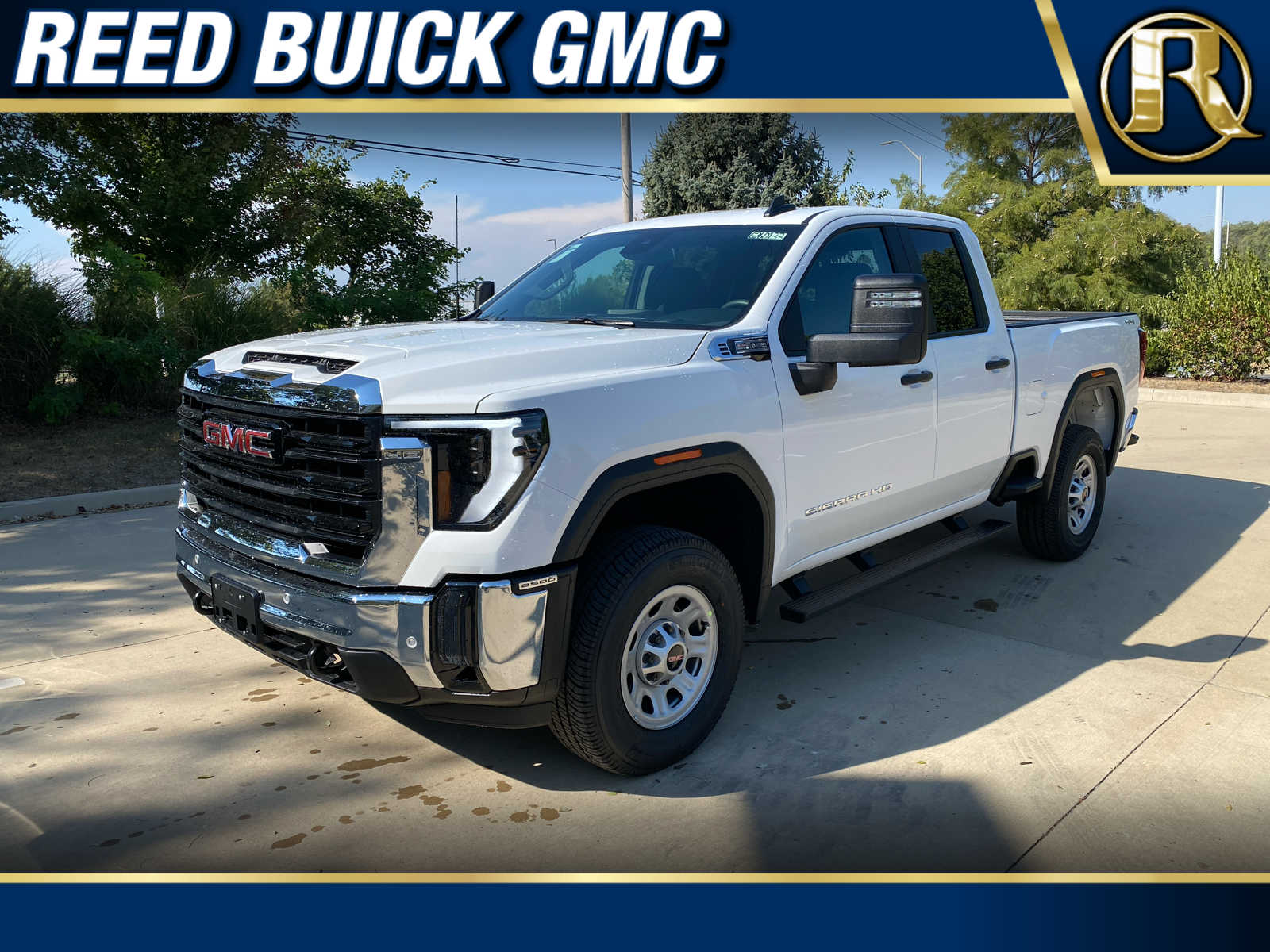 2026 GMC Sierra 2500HD Pro's photo