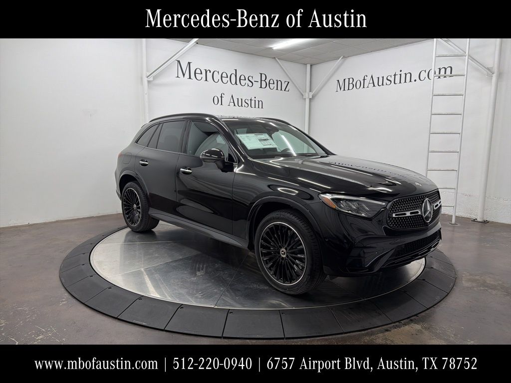 2026 Mercedes-Benz GLC Base's photo