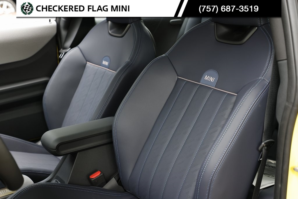 2025 Mini Cooper S Iconic photo 19