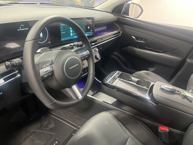 2025 Hyundai Tucson Limited photo 9
