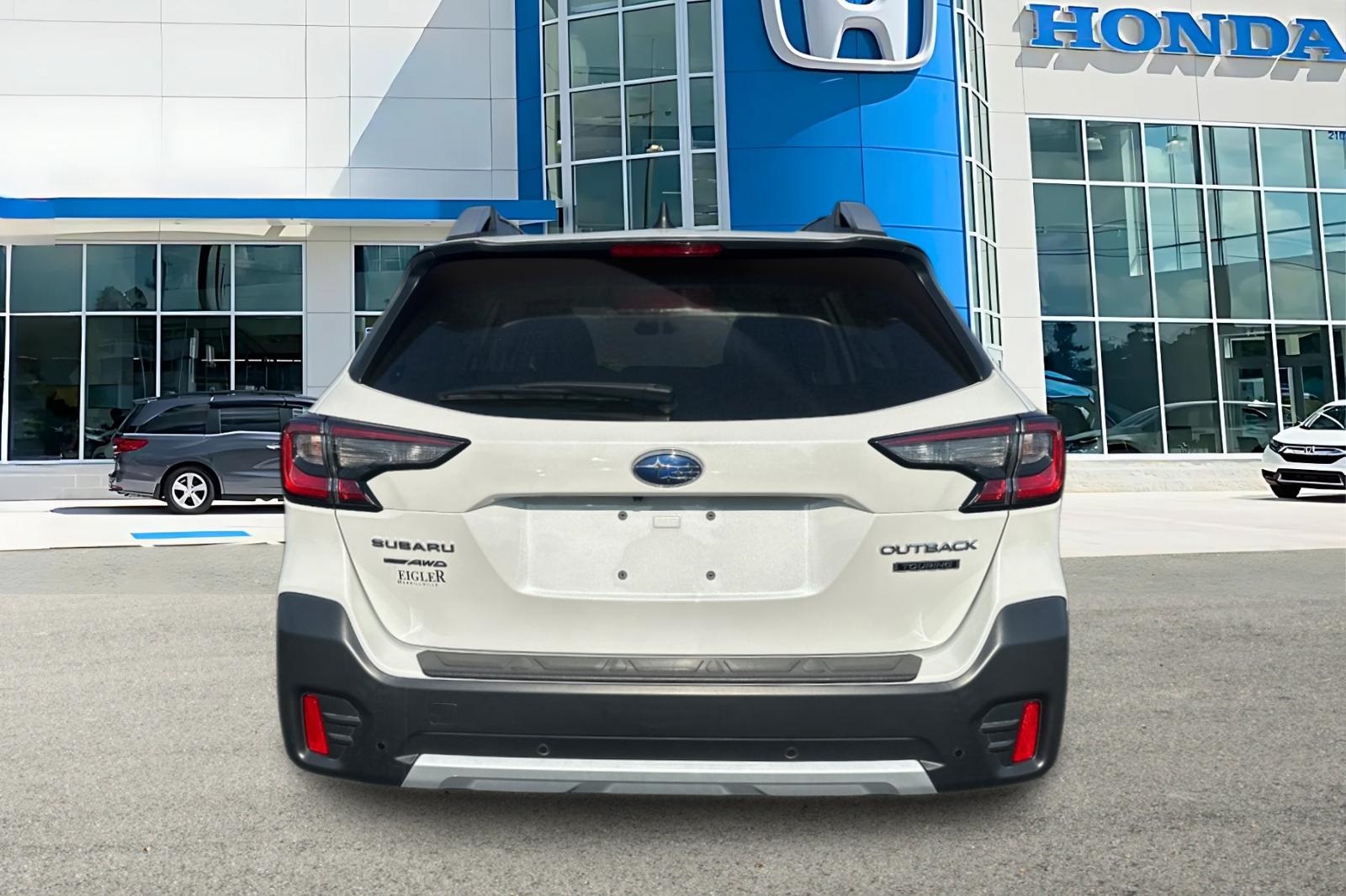 2022 Subaru Outback Touring photo 3