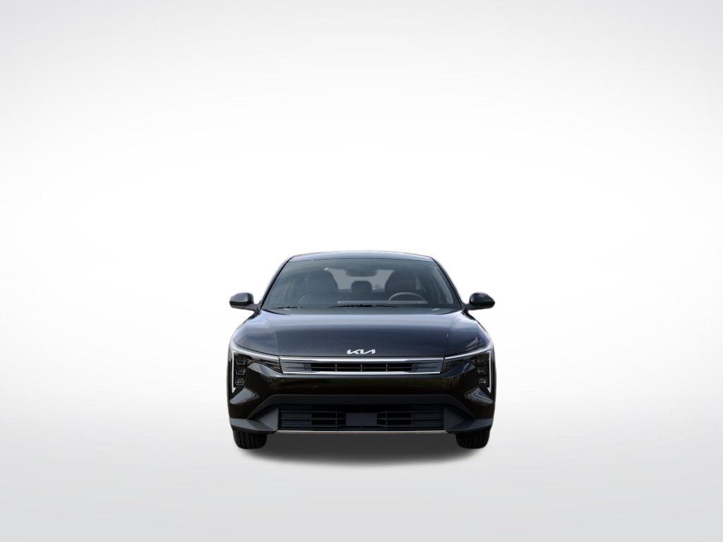 2025 Kia K4 EX photo 2