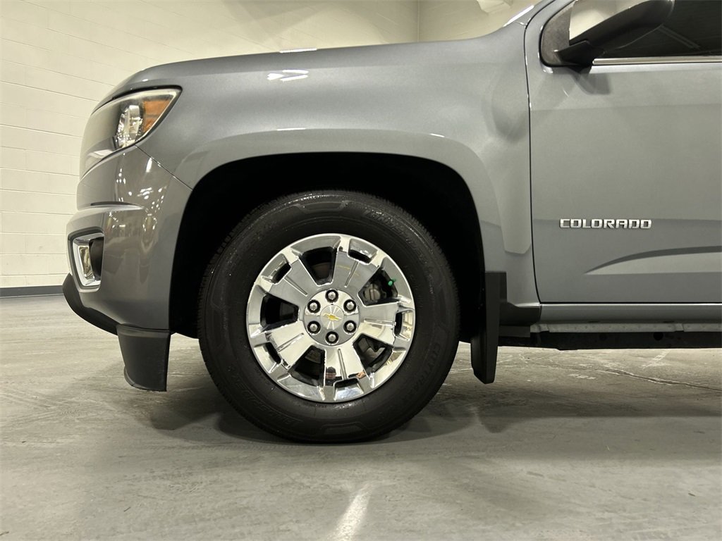 2018 Chevrolet Colorado LT photo 16