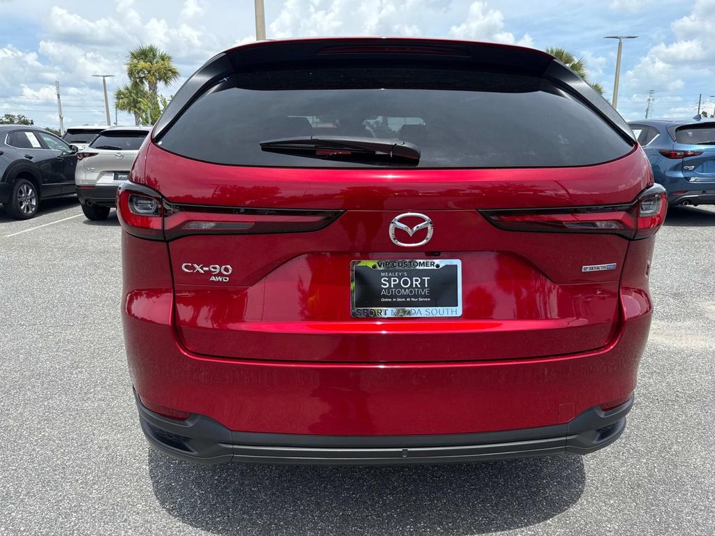 2024 Mazda CX-90 Preferred photo 4