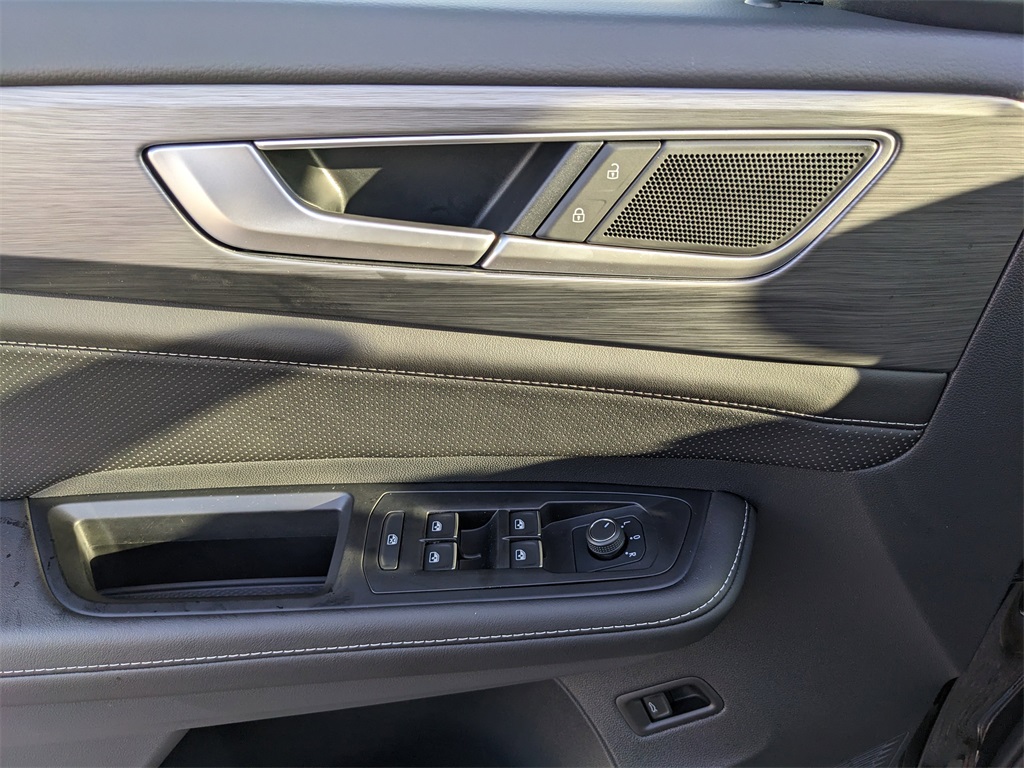 2026 Volkswagen Atlas Cross Sport SE photo 16