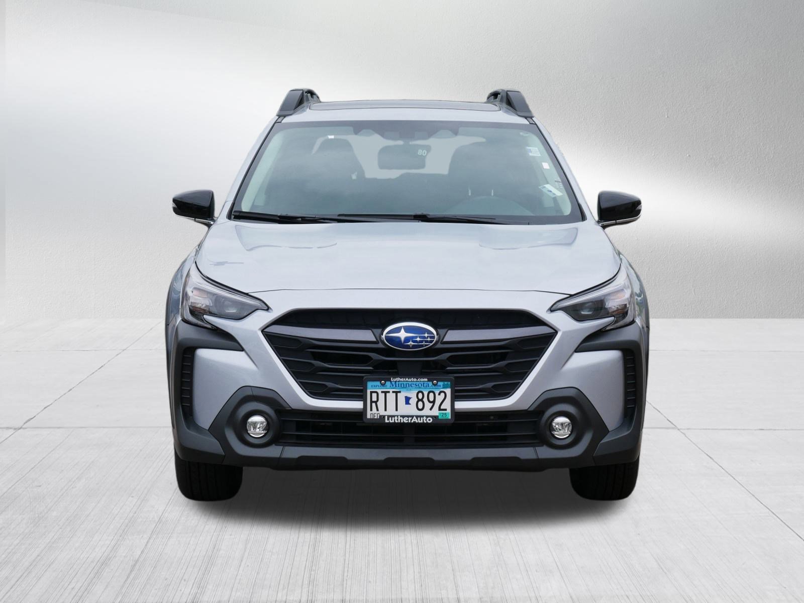 2025 Subaru Outback Premium photo 2