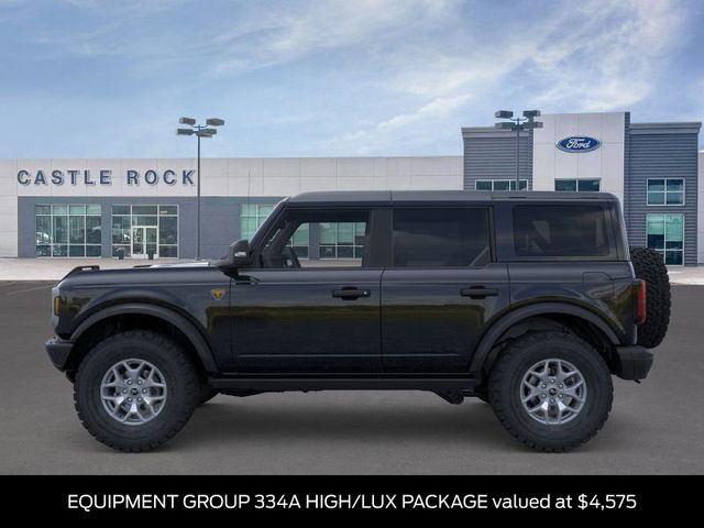 2024 Ford Bronco Badlands photo 2