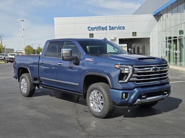 2025 Chevrolet Silverado 3500HD High Country photo 4