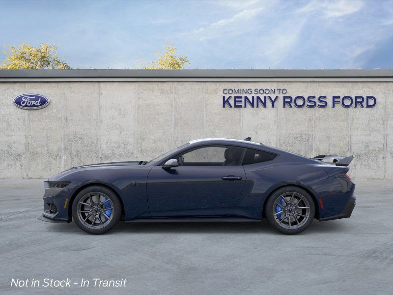 2025 Ford Mustang Dark Horse Premium photo 3