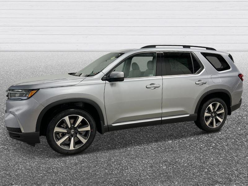 2025 Honda Pilot Touring photo 2